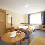 ホテル Hubertushof フラッハウ