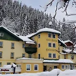 ホテル Hubertushof