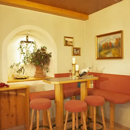 Готель Hubertushof 3*