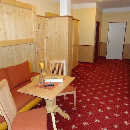 Hotel Hubertushof 3*