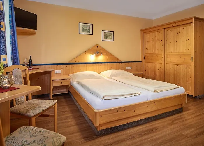 Hubertushof Hotel 3*